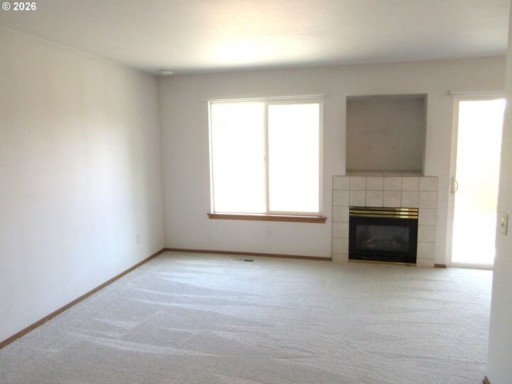Property Photo: 4408 SW 159th Ave OR 97078