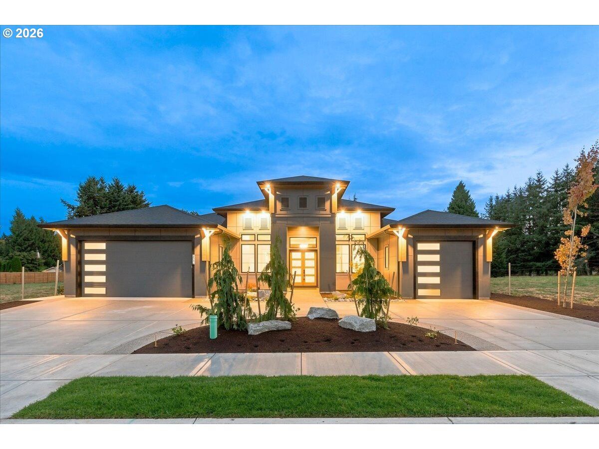 Property Photo: 2546 NW 16th Ave WA 98607