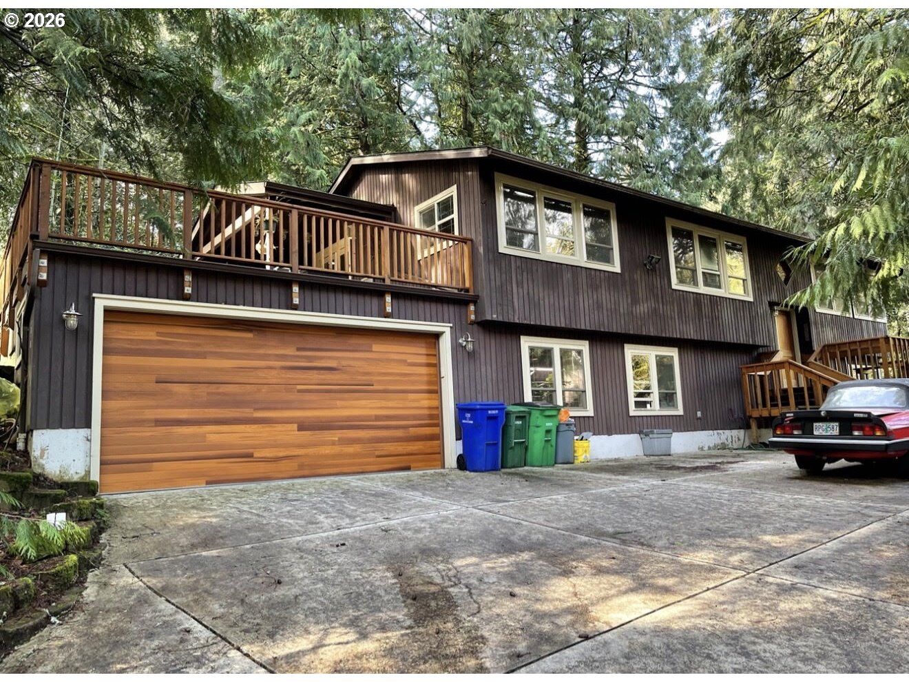 Property Photo: 7325 SE Barbara Welch Rd OR 97236