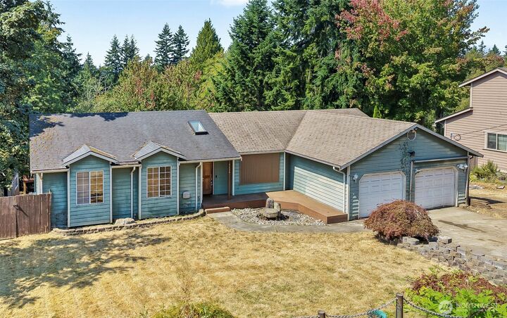 Property Photo: 5126 91st Avenue SE WA 98290