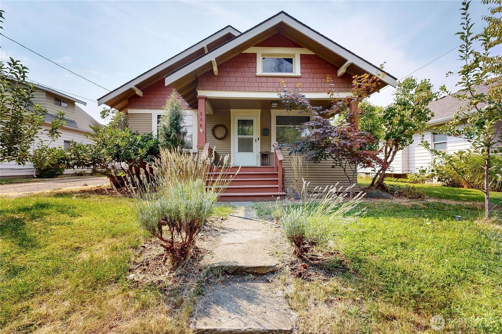 Property Photo:  546  Locust Street  WA 99362 