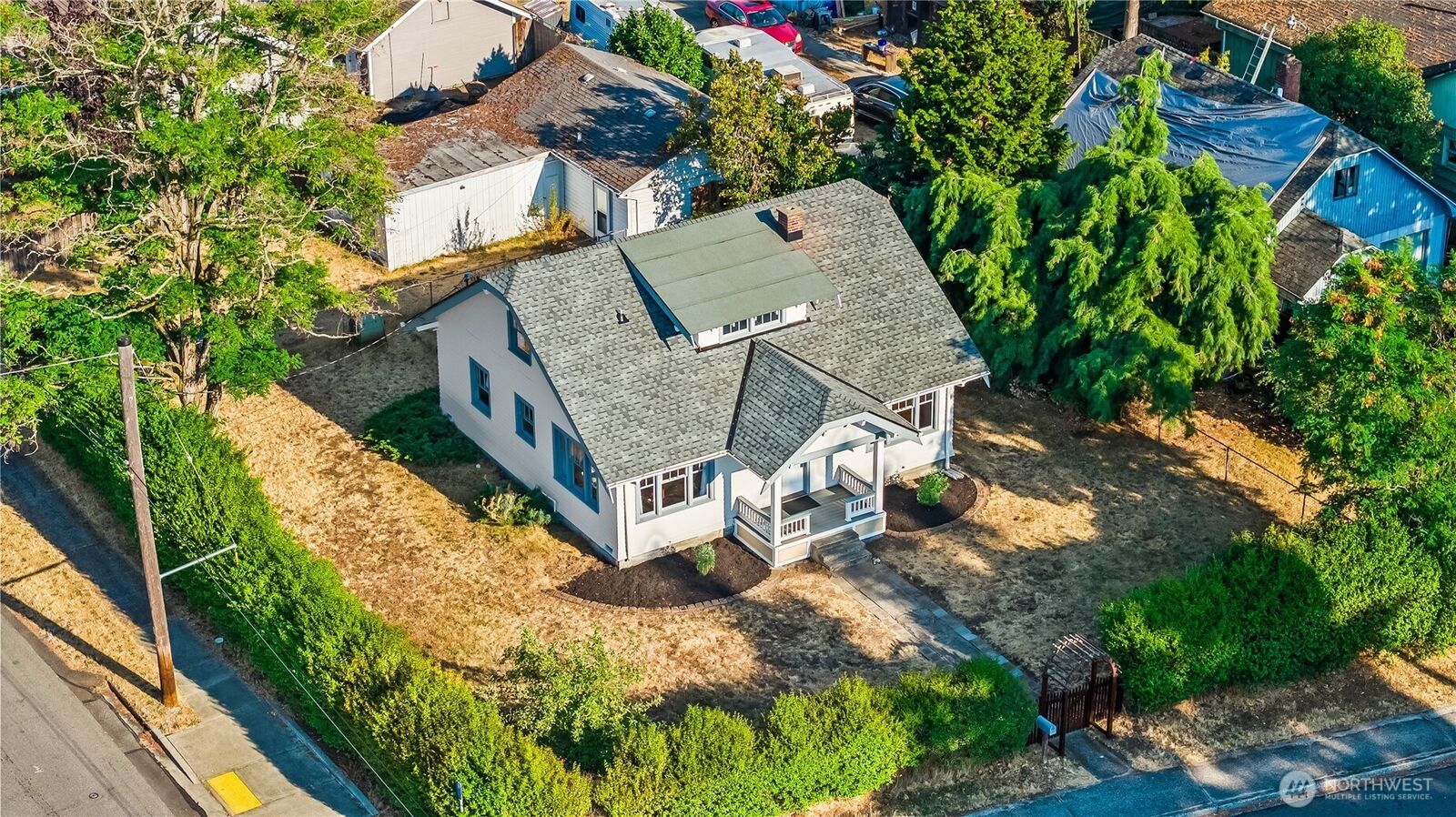 Property Photo:  6401 S Clement Avenue  WA 98409 