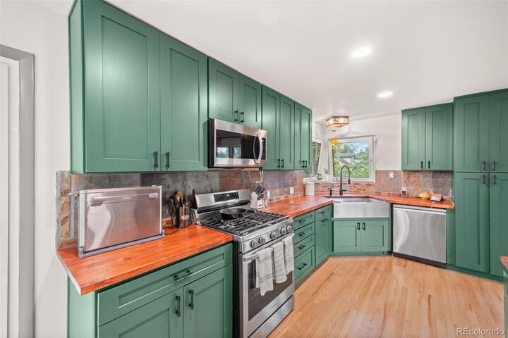 Property Photo:  3560 Everett Street  CO 80033 