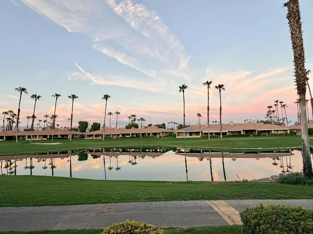 Property Photo:  47 Conejo Circle  CA 92260 