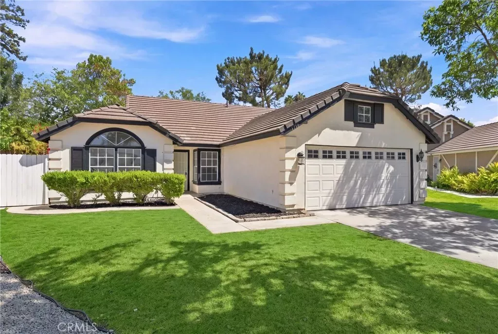 Property Photo:  3171 Sturbridge Court  CA 92503 