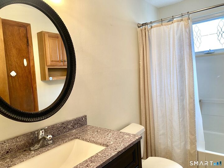 Property Photo:  7 Selander Street  CT 06053 