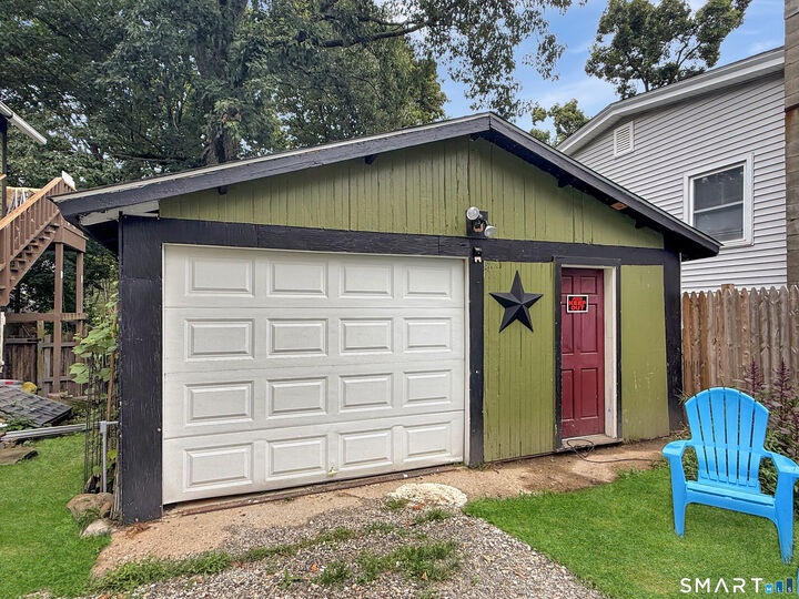 Property Photo: 86 Chestnut Street CT 06226