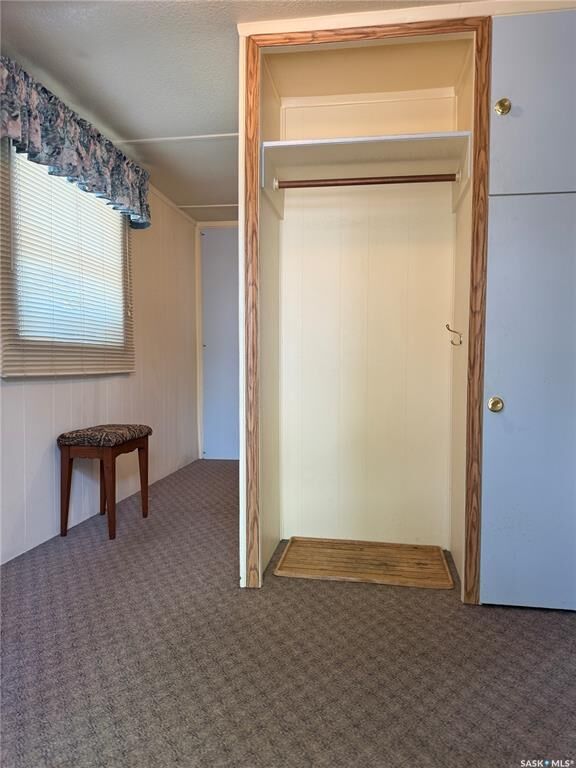 Property Photo:  710 5th Avenue W  SK S0A 2P0 