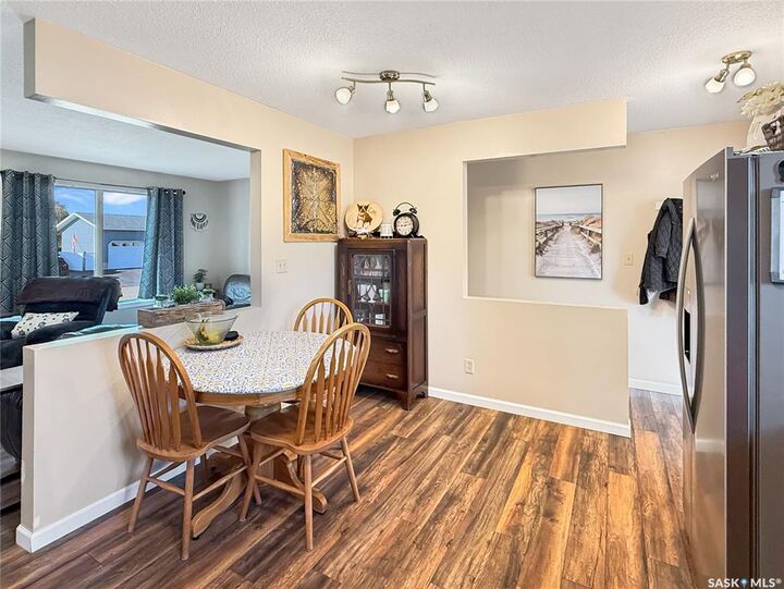 Property Photo:  432 30th Street  SK S0M 0E0 