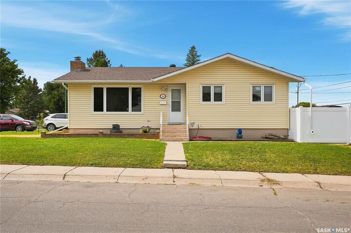 790 13th Avenue SW — photo 1
