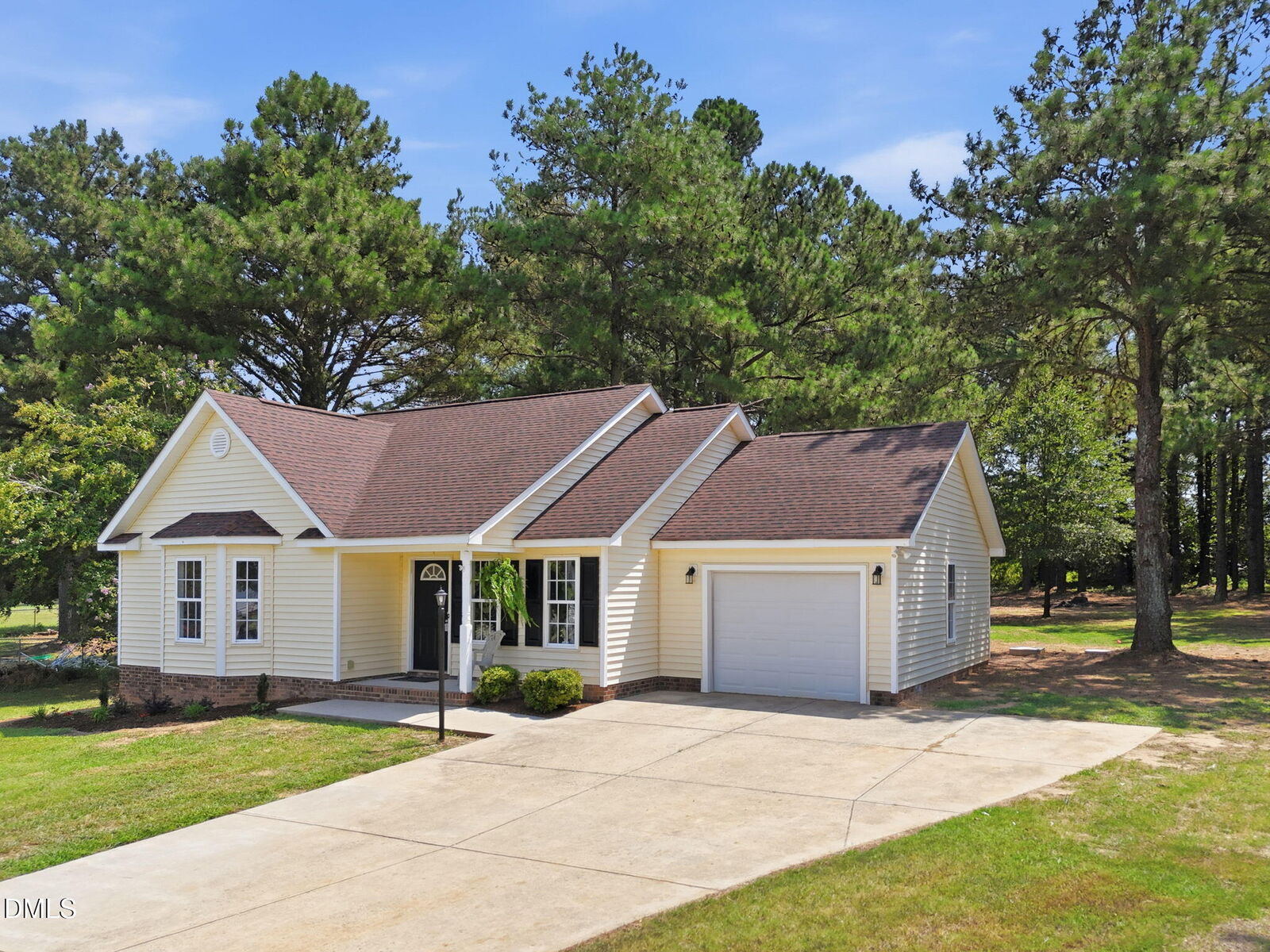 Property Photo:  130 Stillmeadow Drive  NC 27549 