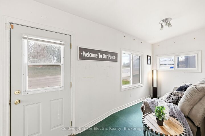 Property Photo:  782 Ward Street  ON K0L 1H0 