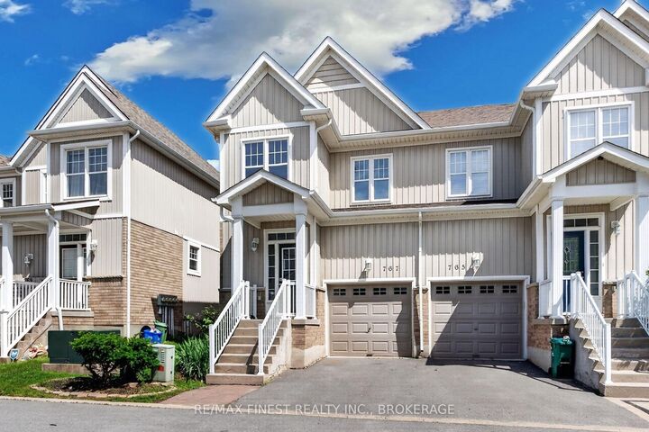 Property Photo:  767 Newmarket Lane  ON K7K 0C8 