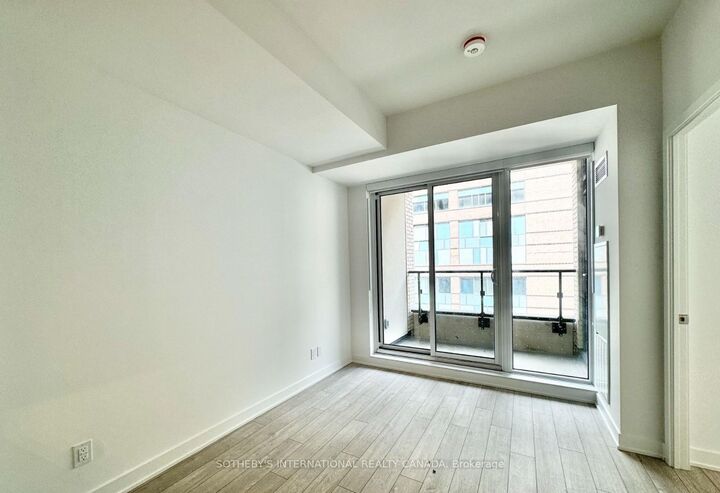 Property Photo:  543 Richmond Street W 401  ON M5V 0W9 
