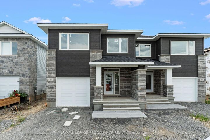 Property Photo: 1024 Moore Street ON K6V 0H2