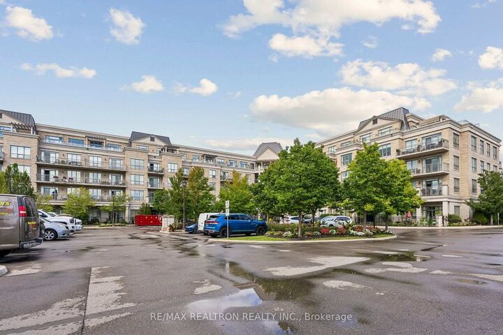 Property Photo: 180 John Way W 304 ON L4G 0R3