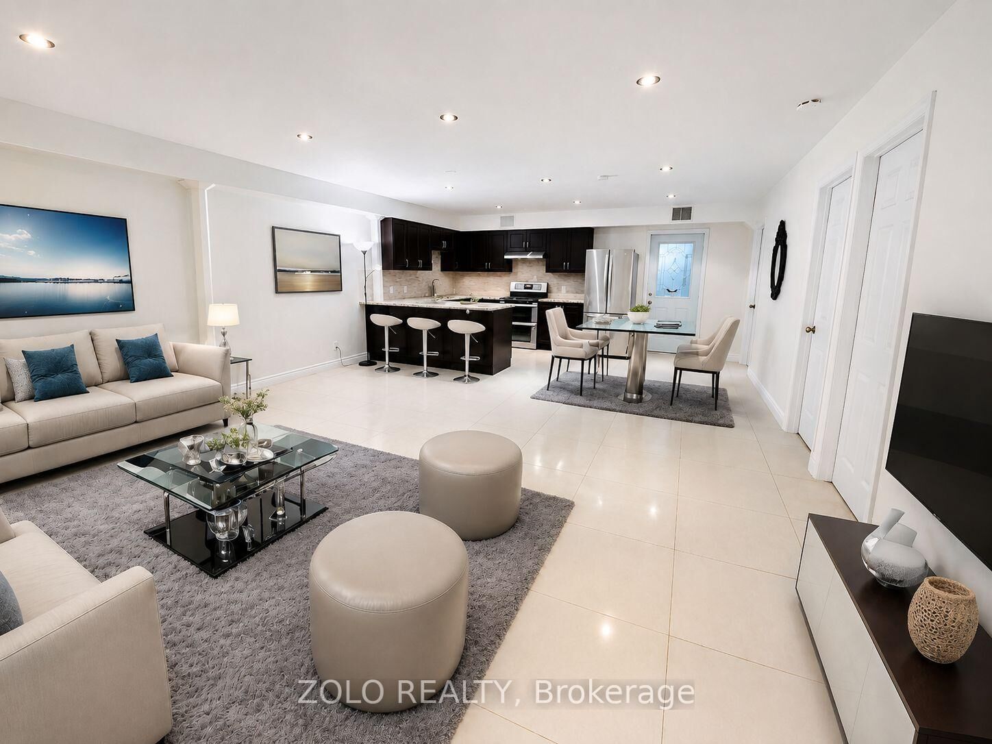 Property Photo:  20560 Yonge Street Bsmt  ON L9N 0J7 