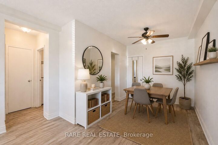 Property Photo: 352 Hopewell Avenue 1 ON M6E 2S2