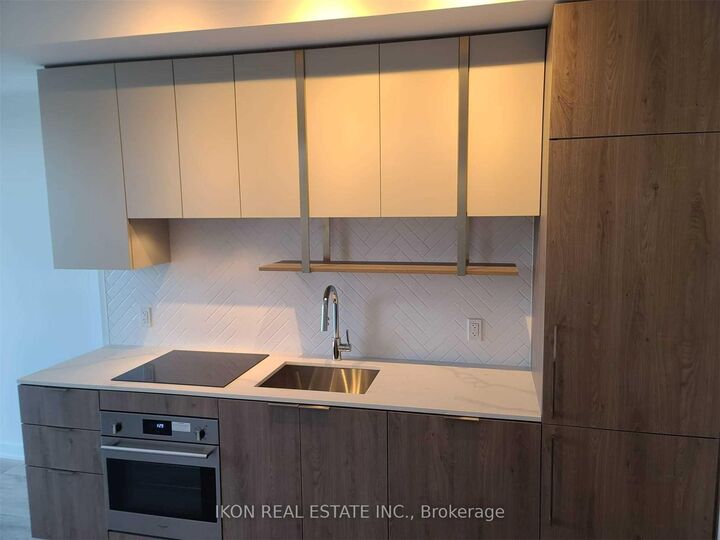 Property Photo:  15 Holmes Avenue 2606  ON M2N 0L4 