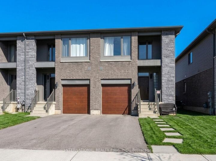 Property Photo:  134 Bedrock Drive  ON L8J 0K6 