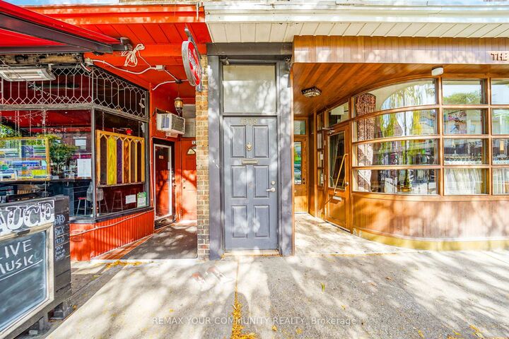 Property Photo:  1378 Danforth Avenue Room 3  ON M4J 3V9 