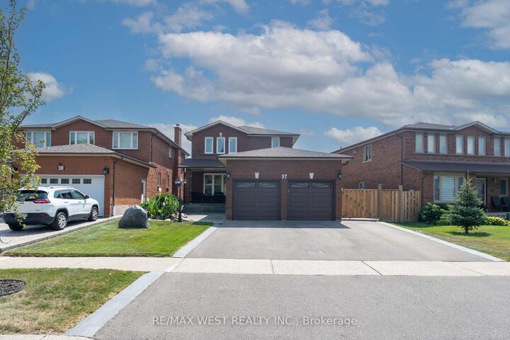 Property Photo: 37 Lime Drive ON L4L 5N3