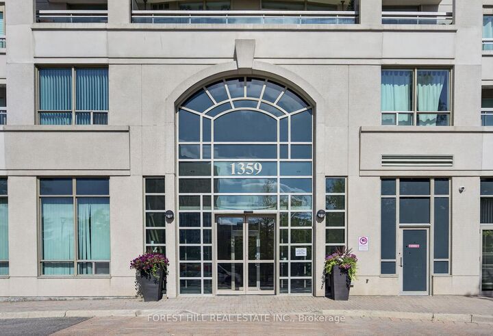 Property Photo: 1359 Rathburn Road E 804 ON L4W 5P7