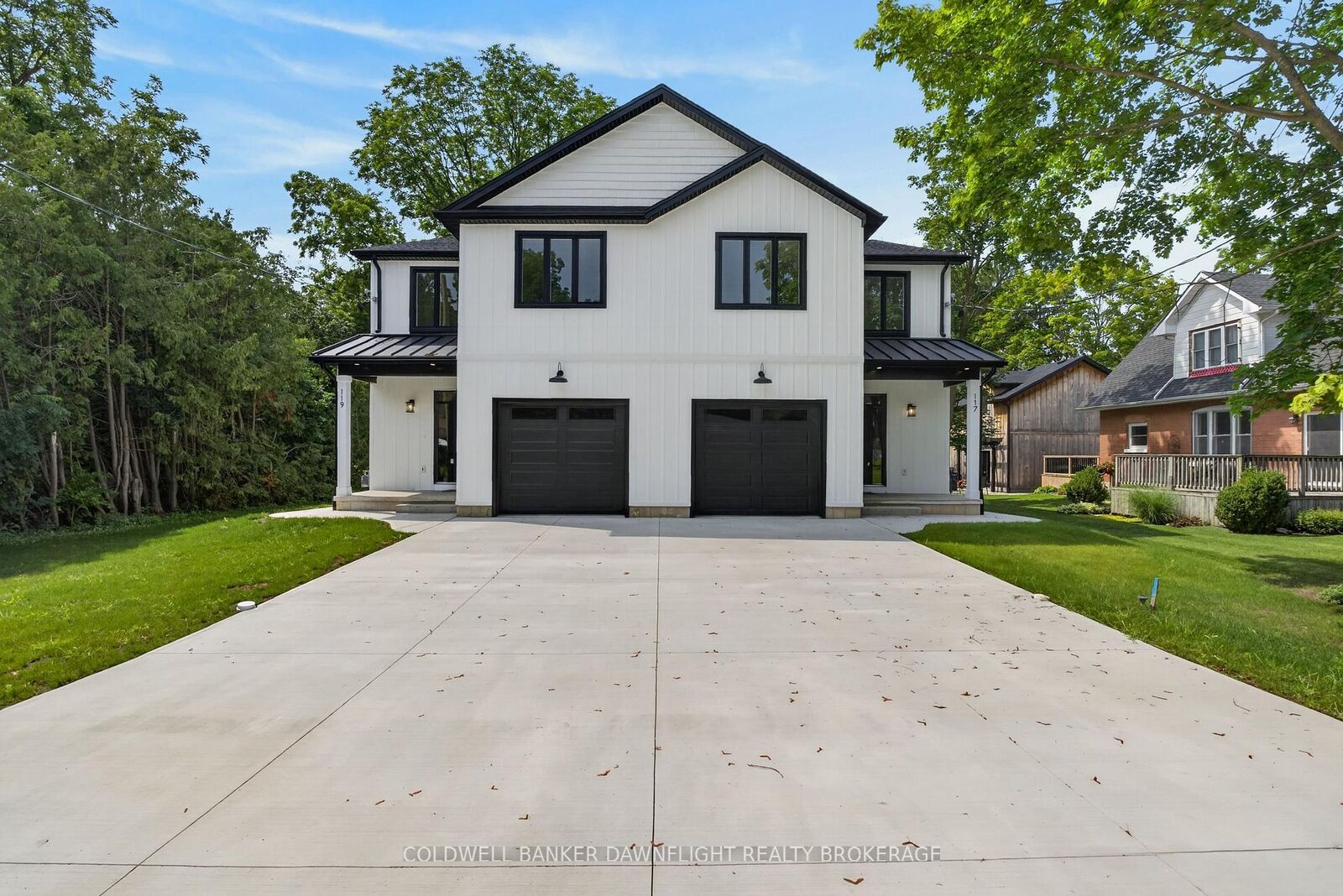 Property Photo: 117 James Street ON N0M 1A0