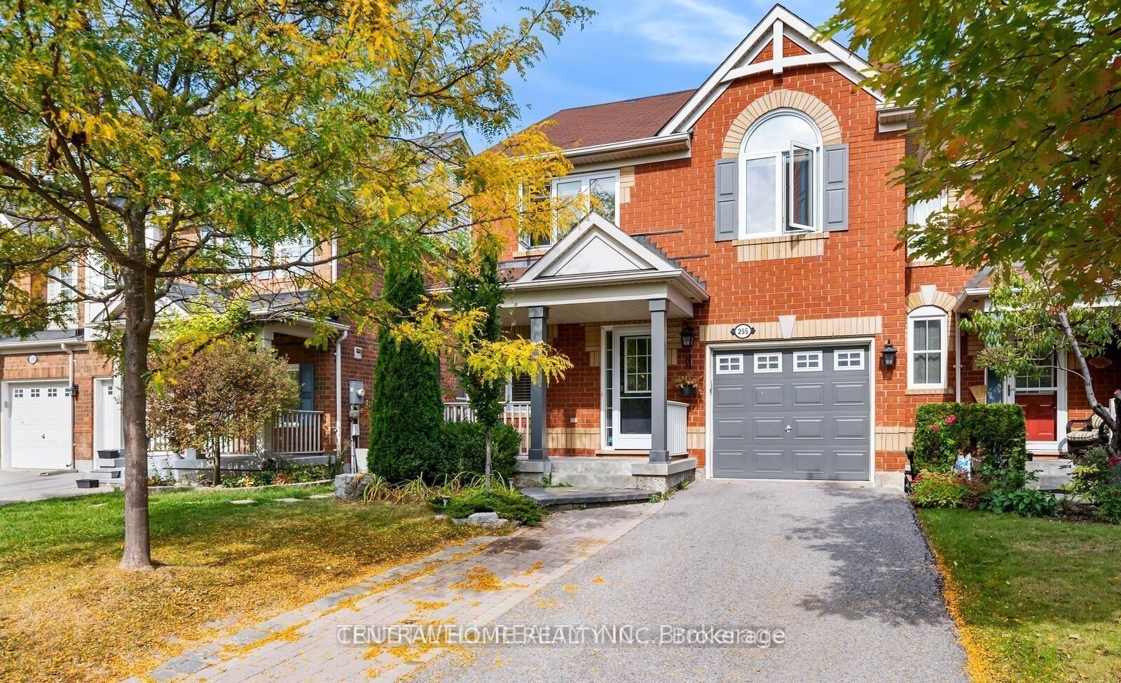 Property Photo: 255 Chilcott Crescent ON L3X 3G7