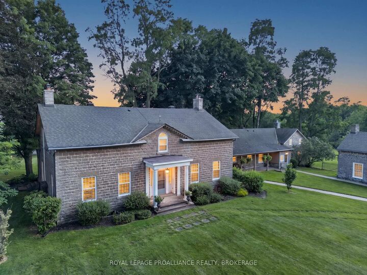 Property Photo: 1105 County Road 2 N/A ON K6V 5T1
