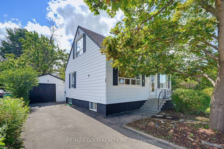 23 Pleasantview Avenue — photo 1
