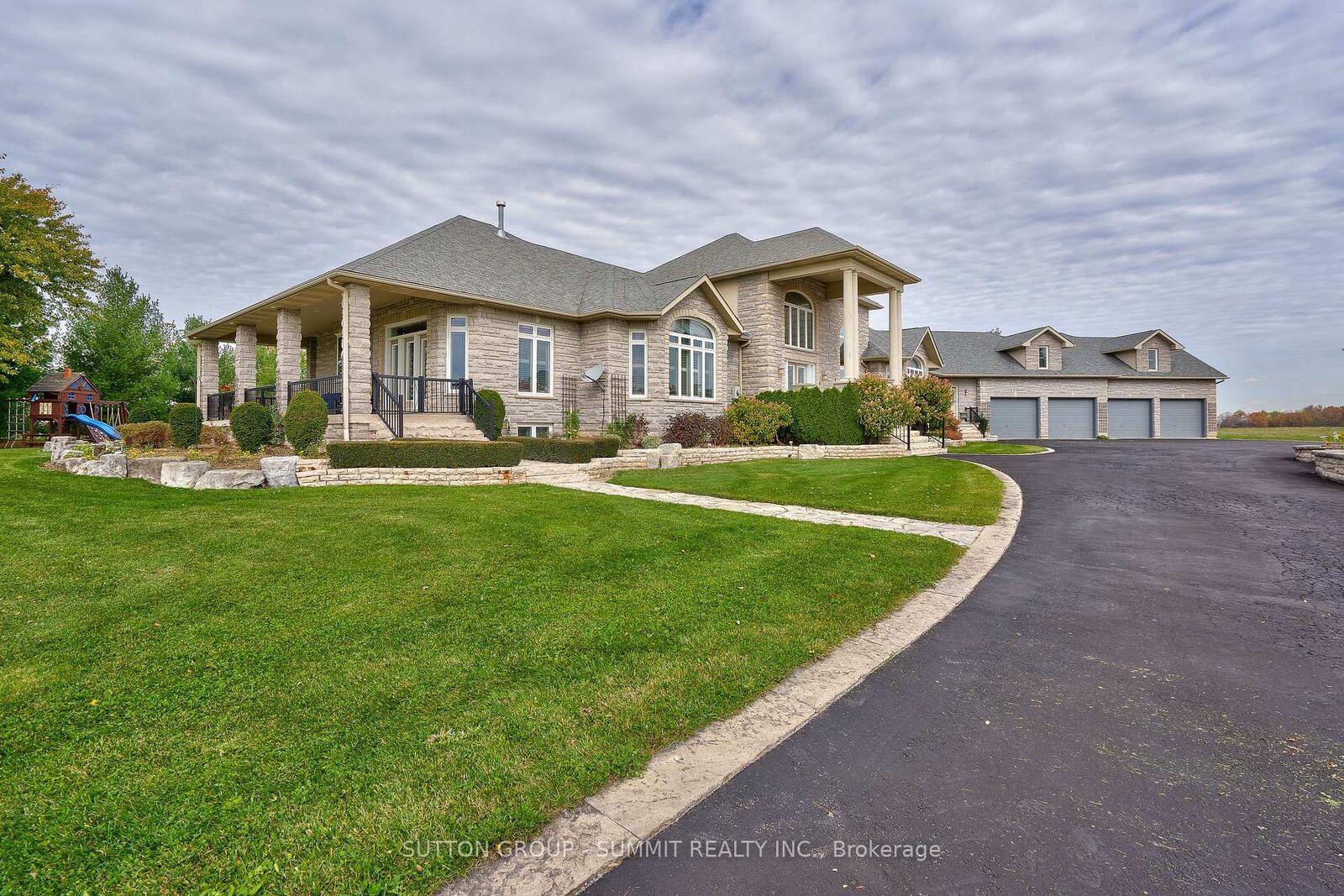 Property Photo: 5431 Appleby Line ON L7M 0P3