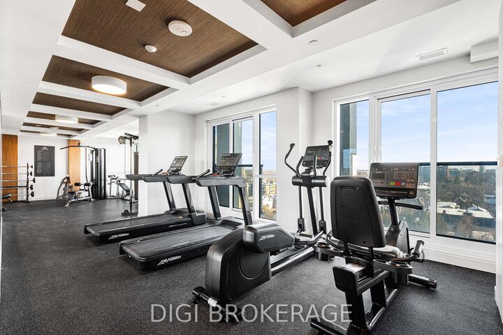 Property Photo: 560 Rideau Street 1007 ON K1N 5Z8
