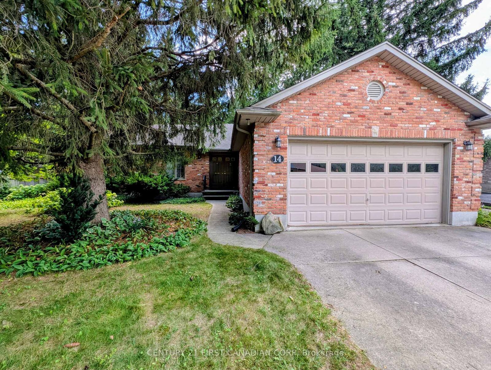 Property Photo:  14 Pannell Lane  ON N7G 2C6 