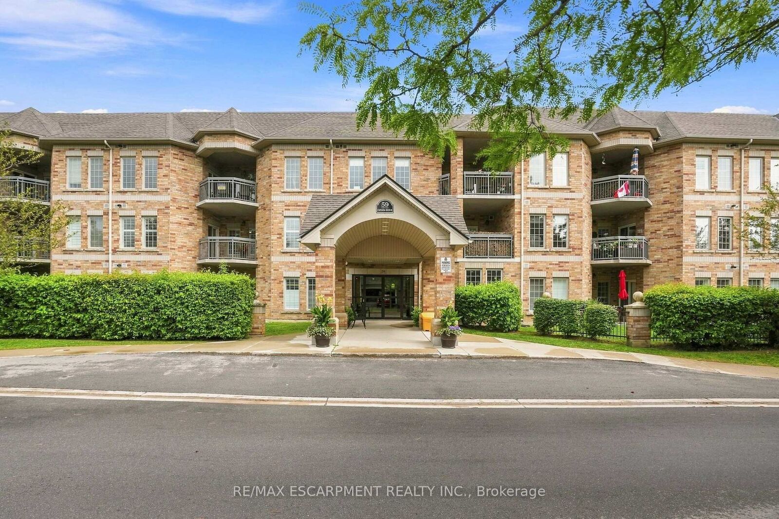 Photo de la propriété:  59 Critzia Drive 202  ON L0R 1W0 