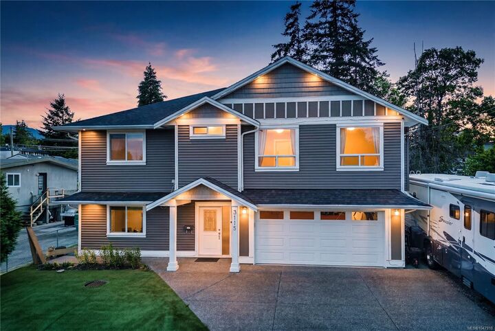 Property Photo: 3115 Uplands Dr BC V9T 2S9