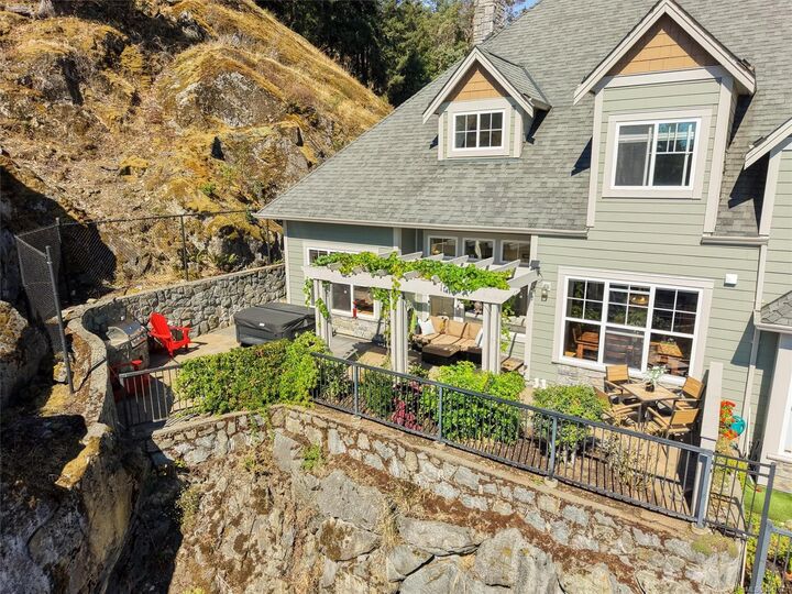 Property Photo: 945 Bear Mountain Pkwy #102 BC V9B 6T1
