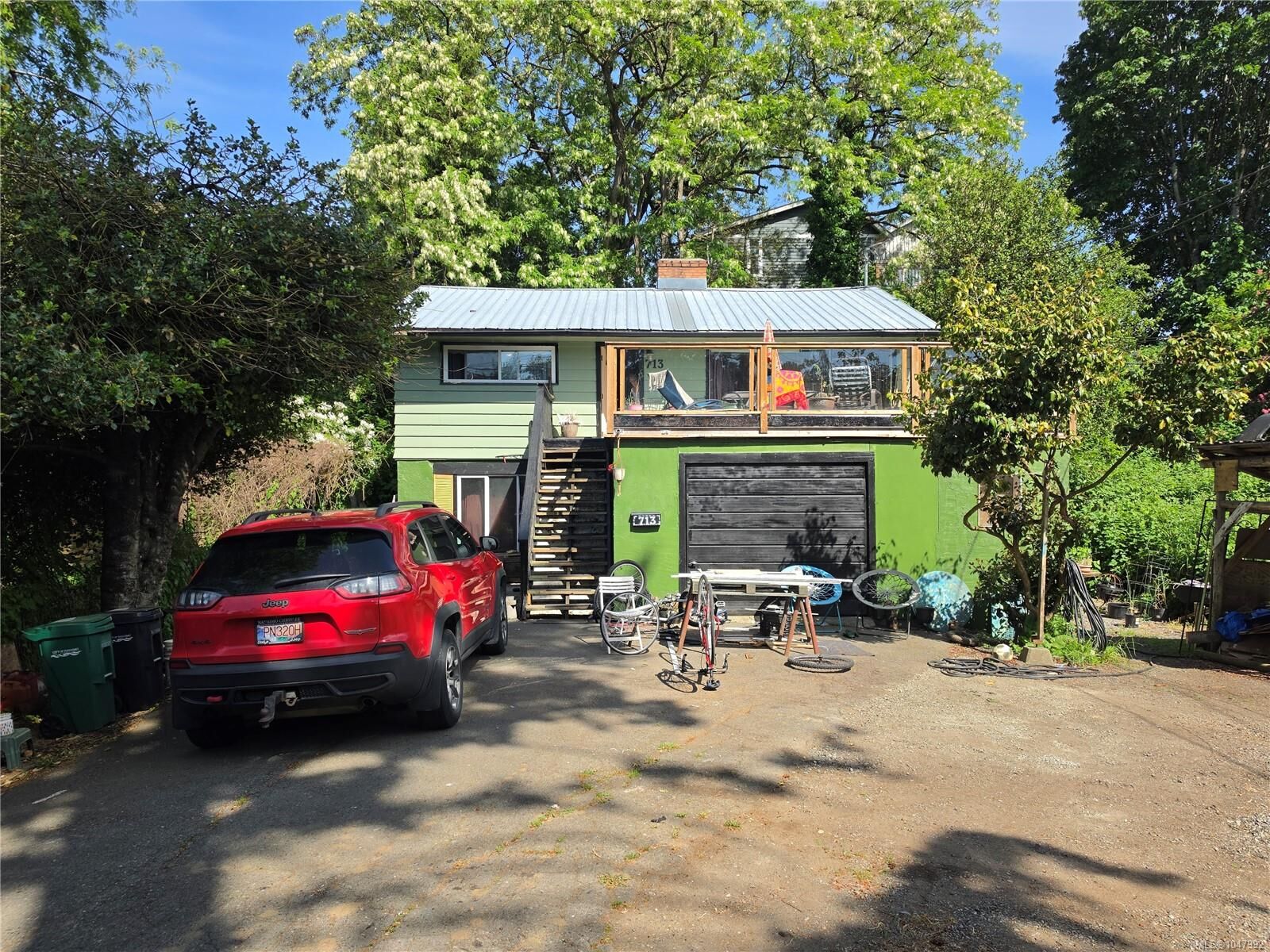 Property Photo:  713 Victoria Rd  BC V9R 4R6 
