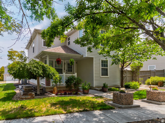 Property Photo: 7788 N Mountain Ash Way UT 84005
