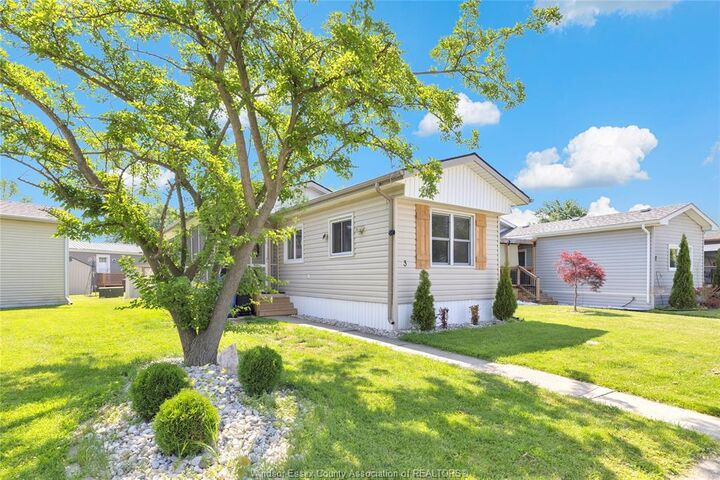 Property Photo: 3 Lilac ON N0R 1J0