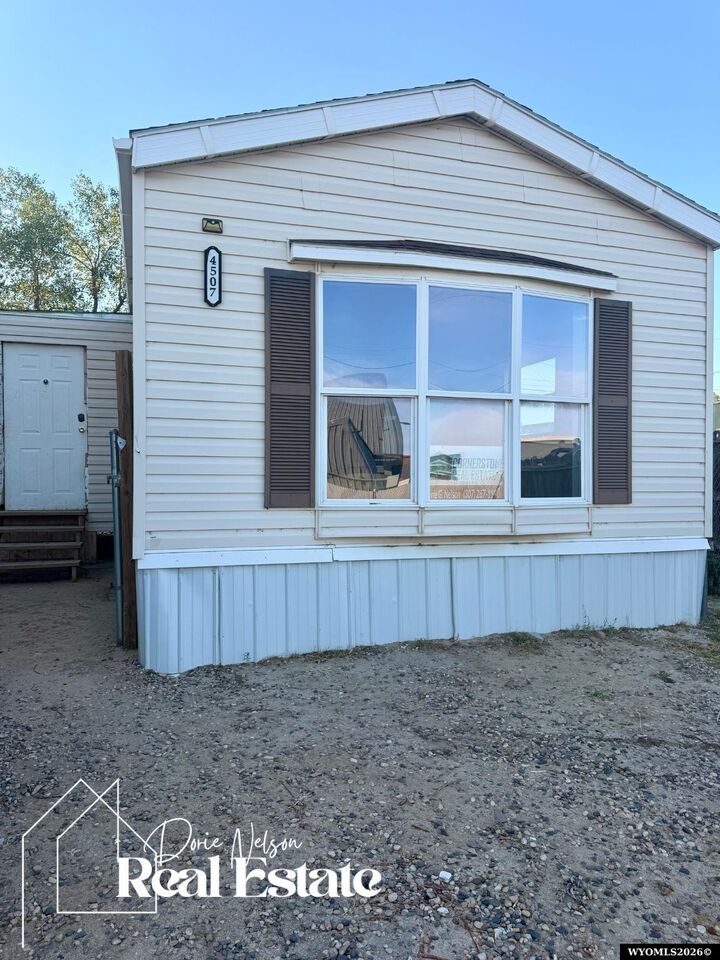 Property Photo:  4507 Glen Garden Drive  WY 82644 