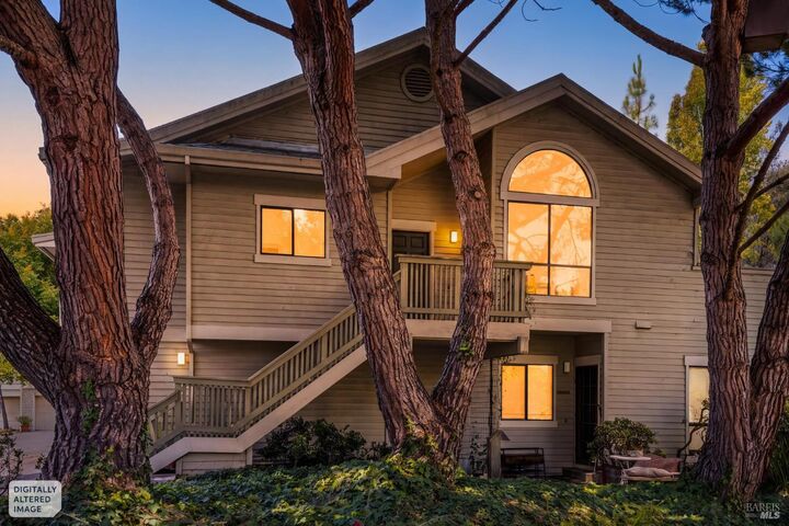 Property Photo:  94 Eucalyptus Knoll Street 94  CA 94941 