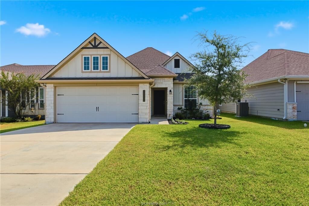 Property Photo: 10635 Natural Pond Road TX 77845