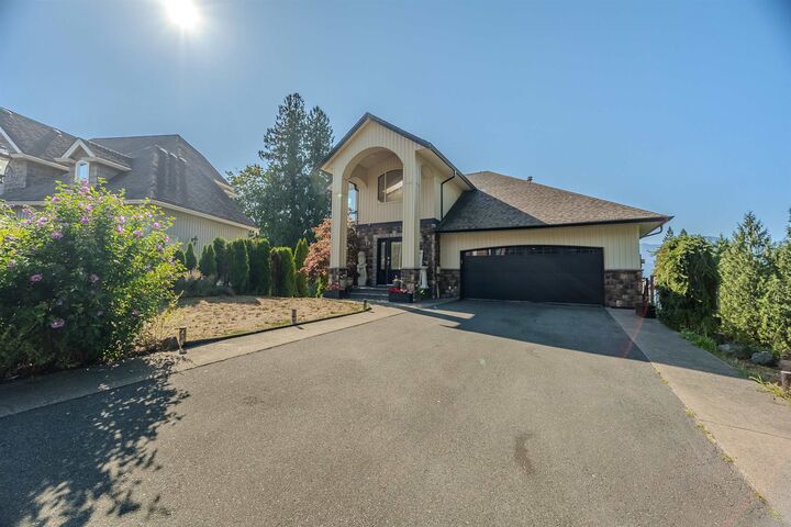 Property Photo: 10132 Kenswood Drive BC V2P 7N4