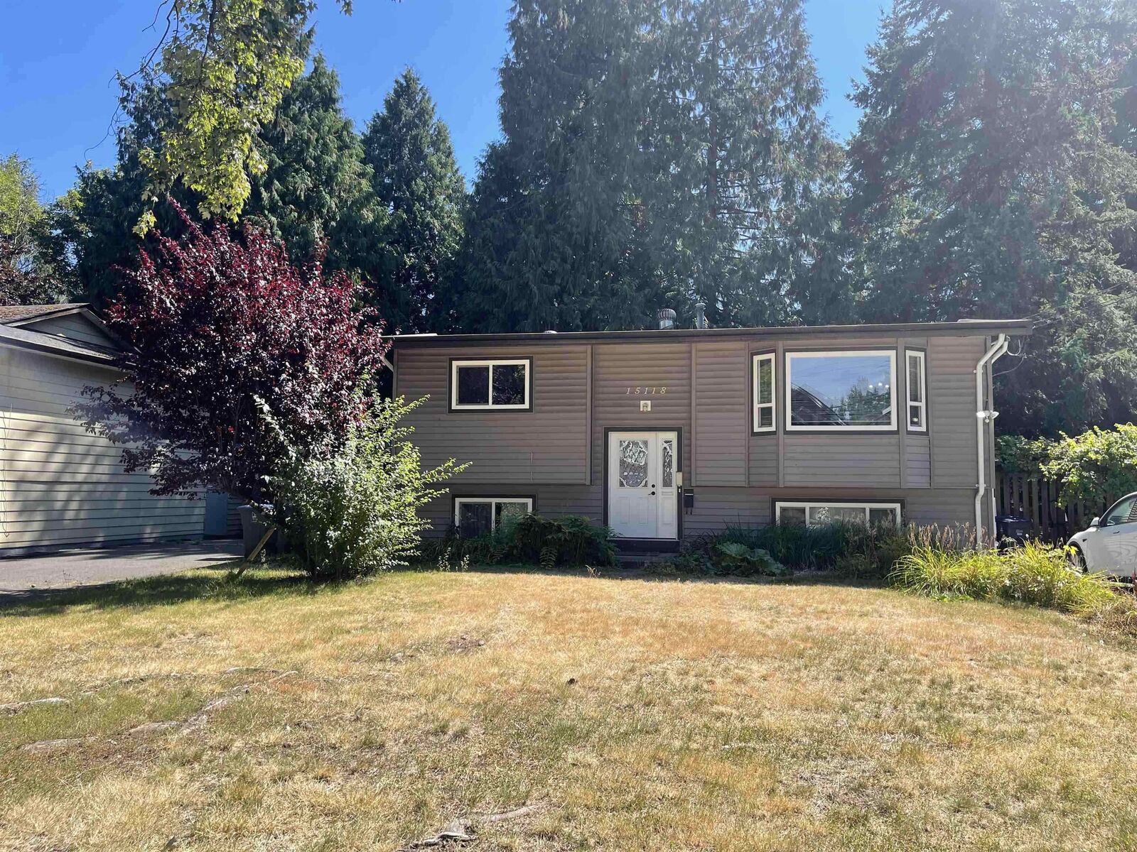 Property Photo:  15118 91A Street  BC V3R 6X1 