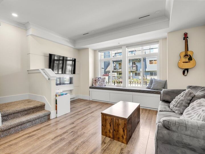 Property Photo: 4916 Ellis Lane BC V4K 0E1