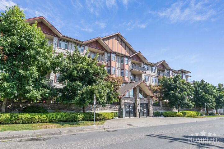 Property Photo:  45615 Brett Avenue 407  BC V2P 1P1 