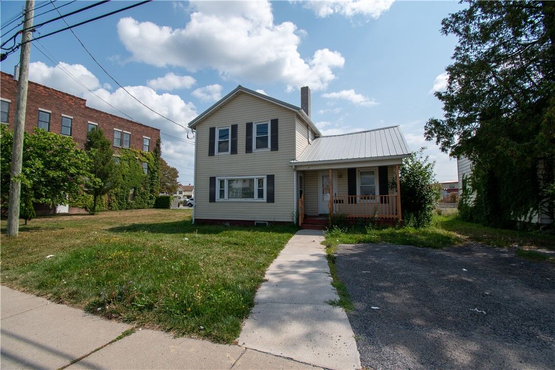 Property Photo: 195 Exchange St NY 14456