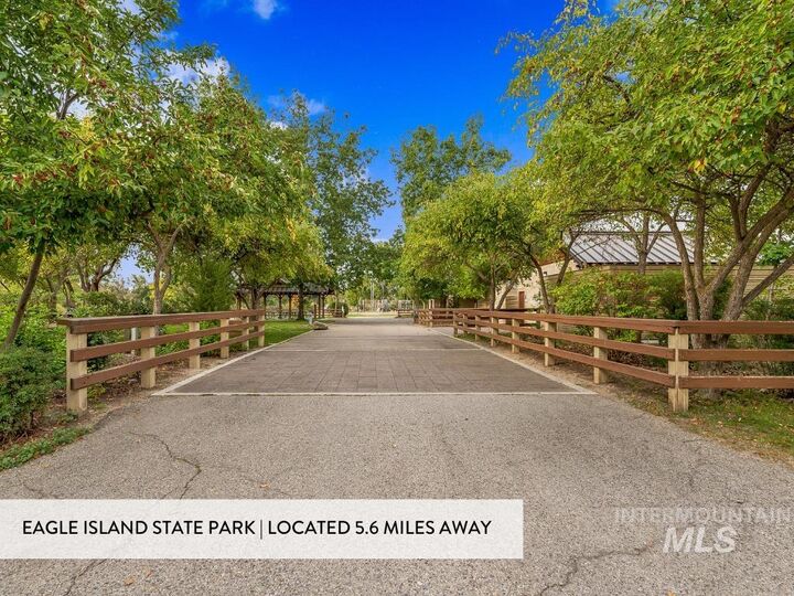 Property Photo:  742 W Caine St  ID 83646 