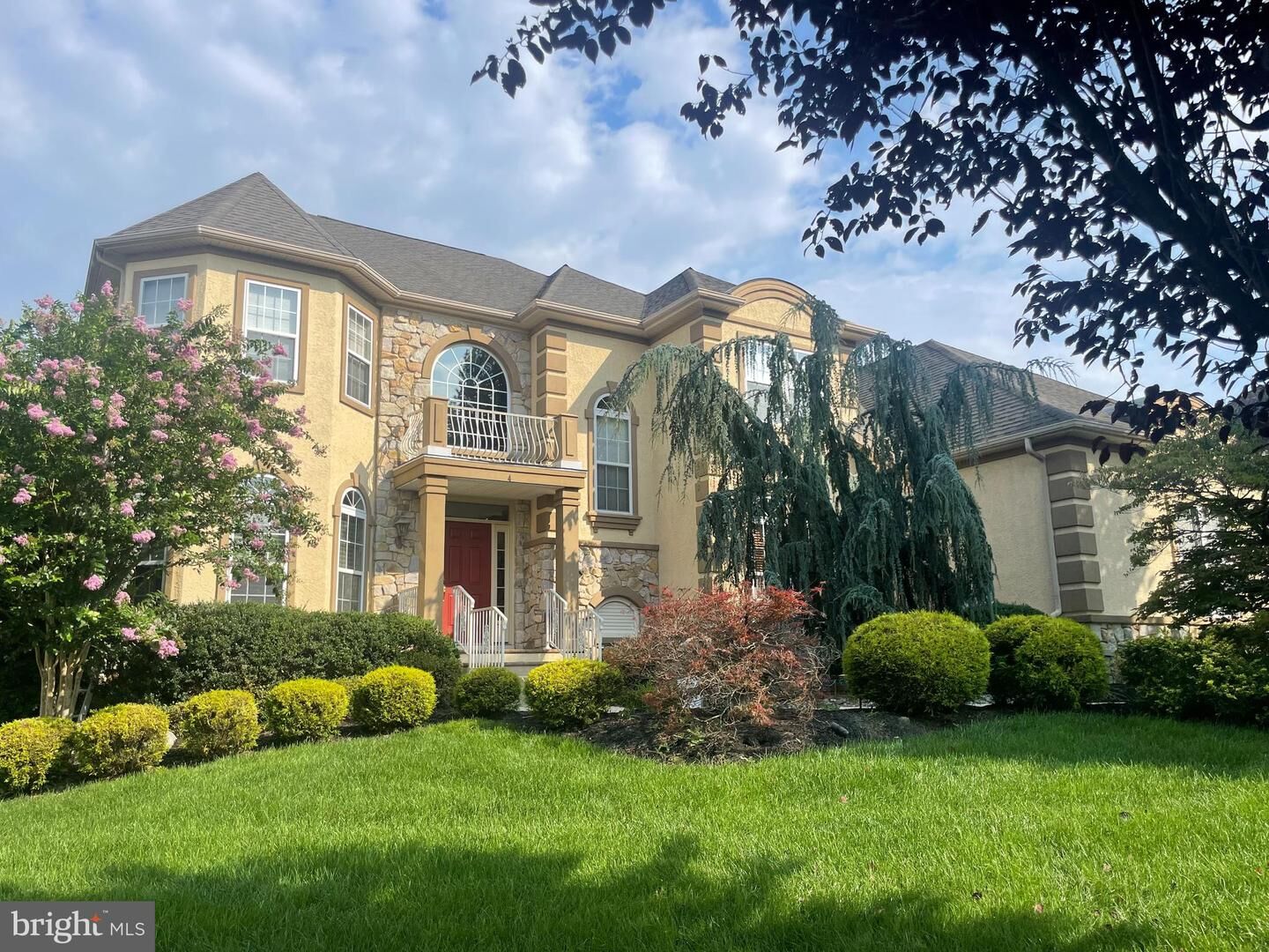Property Photo:  4 Florabunda Lane  NJ 08077 